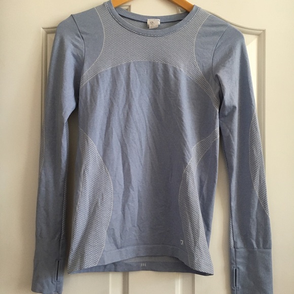 GAP Tops - GAP Workout Top